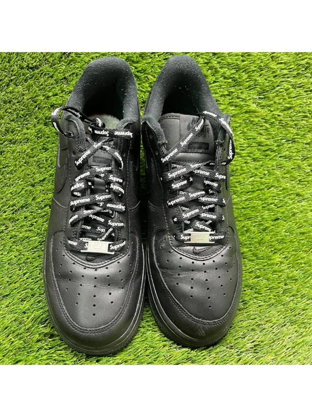 Nike Air Force 1 Low Mens Size 9 Black Athletic Leather Supreme Shoes Sneakers
